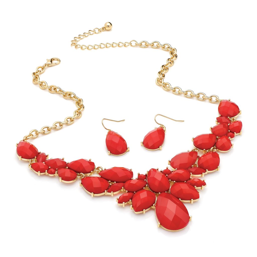 Red tone beaded necklace and earring set with gold colour chain and casings